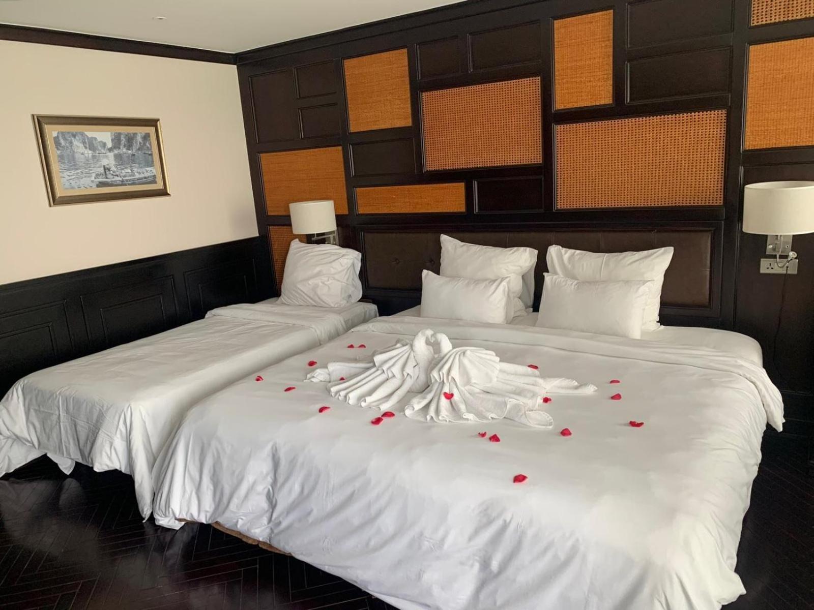 Ambassador Cruise Halong Bay Hotel Ha Long Luaran gambar